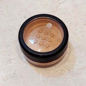 BNNB Mineral Eyez Gothic Gold Eye Shimmer Eyeshadow